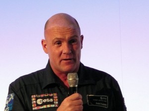 André Kuipers (@astro_andre)